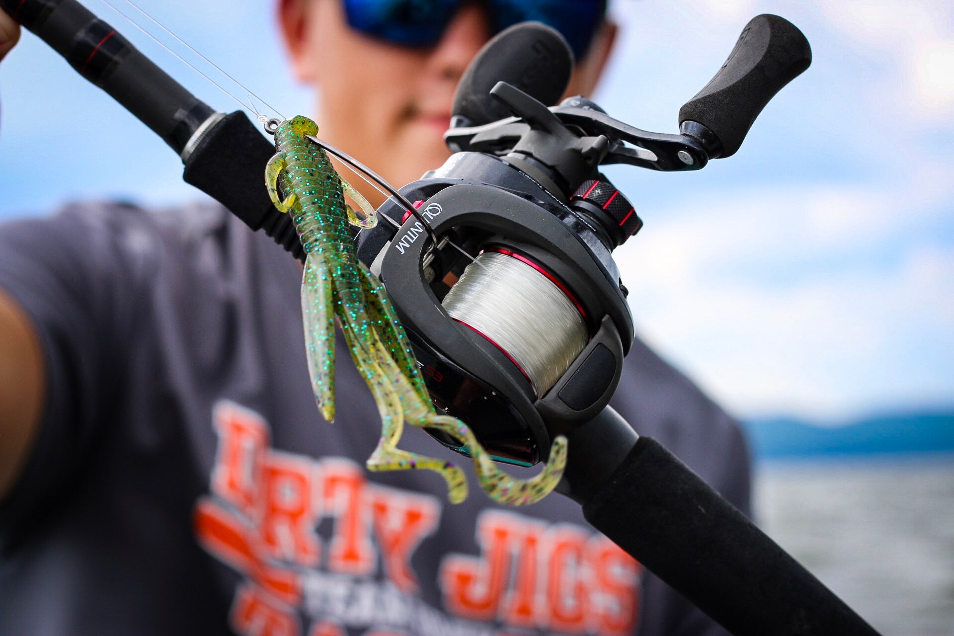 Quantum Smoke S3 Baitcasting Reel